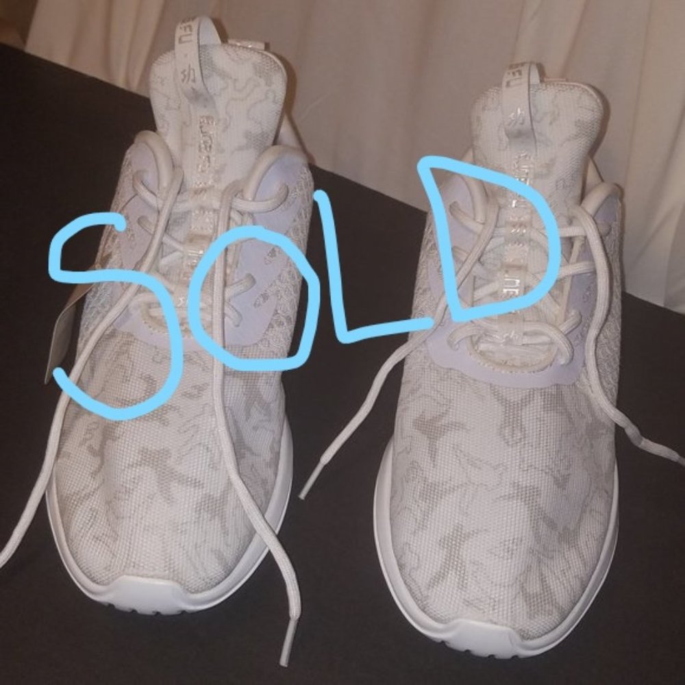 SOLD   Soulsfeng Men's shoes size 10